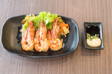 kızarmış karides veya karides 