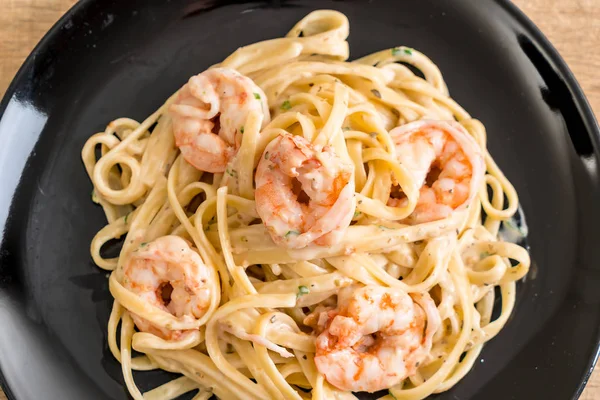 karides ile Fettuccini makarna