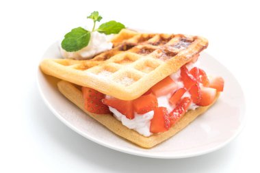 çilek beyaz ile waffle