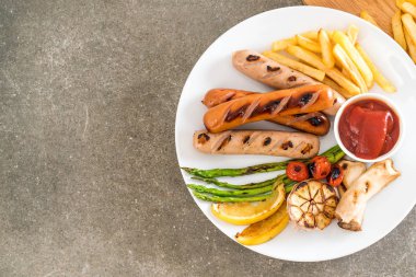 sebzeli ızgara sosis