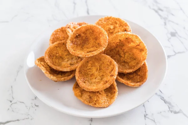 kurutulmuş rendelenmiş domuz etinin pirinç kraker