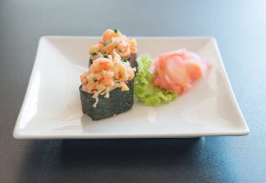 karışık sushi nigiri