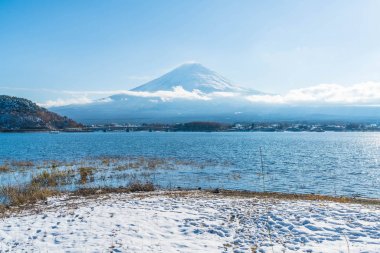 Dağ Fuji San Kawaguchiko Gölü.