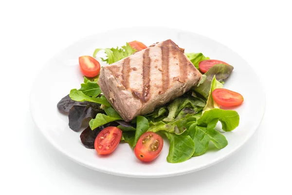 Bife de atum com salada — Fotografia de Stock