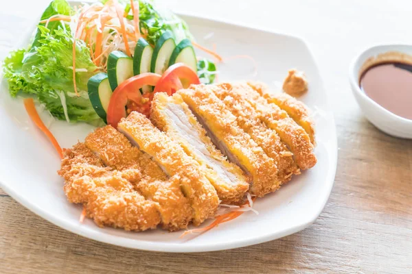 sebze soslu kızarmış pirzola domuz eti