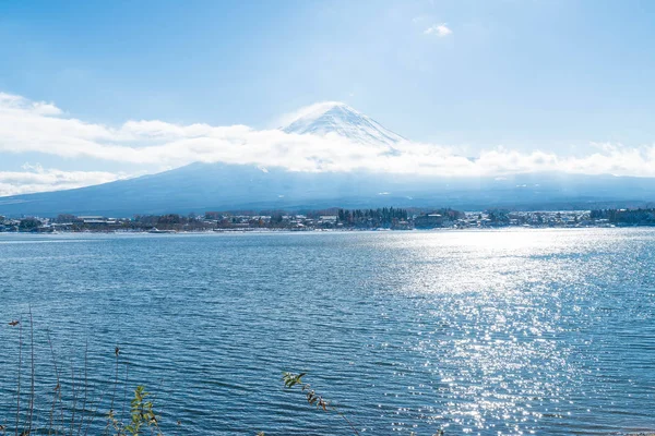 Montagne Fuji San au lac Kawaguchiko . — Photo