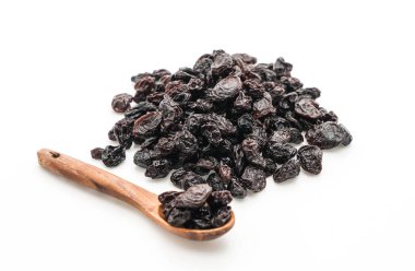 Beyaz üzerine siyah kuru üzüm