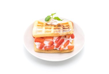 çilek beyaz ile waffle