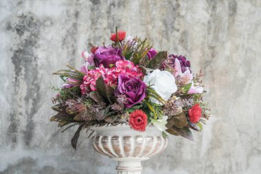 buket çiçek vazosu