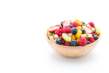 karışık taze meyve (çilek, ahududu, yaban mersini, kivi, mang