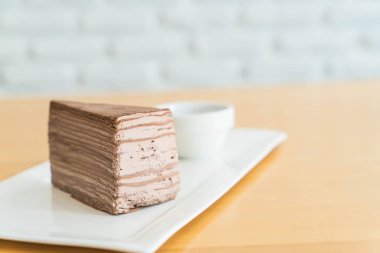 çikolatalı krep pasta