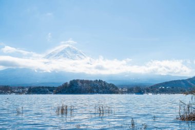 Dağ Fuji San Kawaguchiko Gölü.