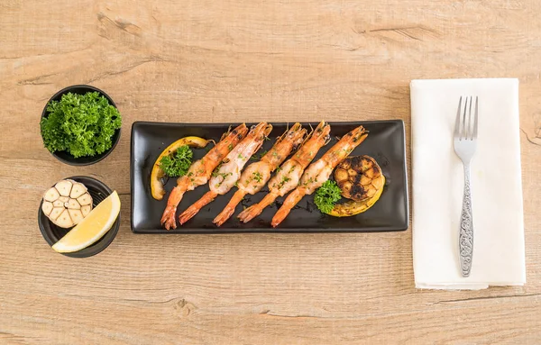 gebakken garnalen met knoflook 