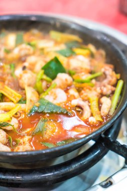 baharatlı çorba (haemultang kalamar)