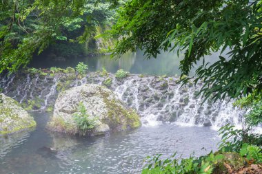 Bahçe Park adlı Cheonjiyeon şelaleler Jeju Adası