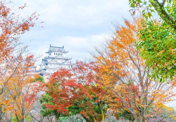 Castillo de Himeji en la prefectura de Hyogo, Japón, Patrimonio de la Humanidad por la UNESCO —  Fotos de Stock