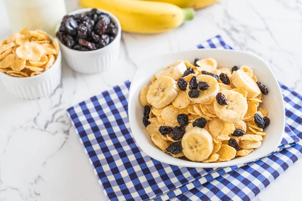 muz, Kuru üzüm ve süt ile tahıl 