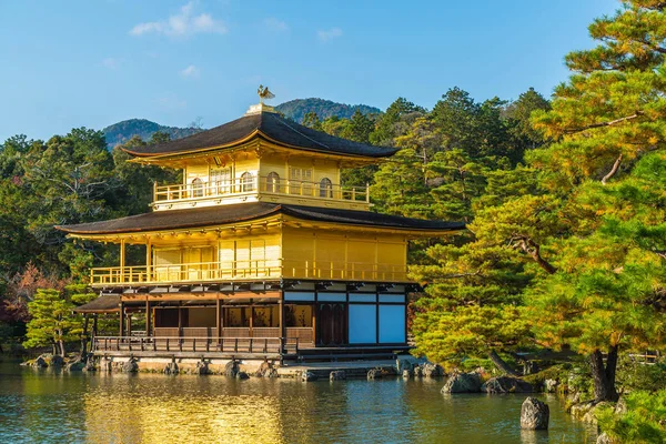 Kinkakuji Tapınağı (altın köşk güzel mimari)