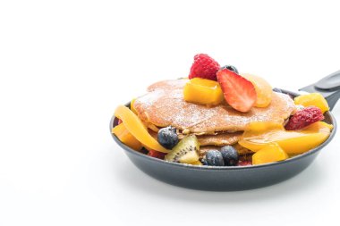 mix meyve (çilek, böğürtlen, ahududu, m gözleme