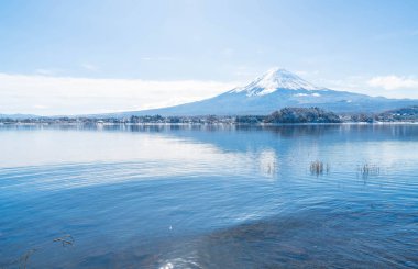 Dağ Fuji San Kawaguchiko Gölü.
