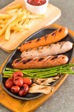 sebzeli ızgara sosis