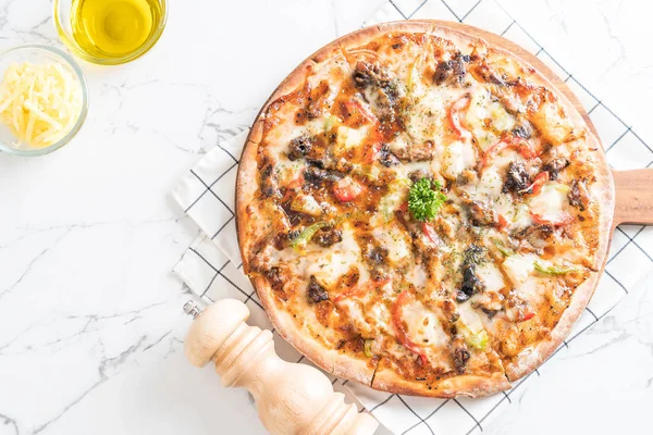 Barbekü domuz eti pizza