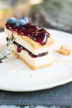 yaban mersini peynirli kek