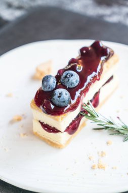 yaban mersini peynirli kek