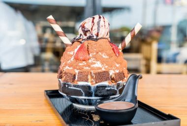 çikolata buz tıraş (bingsu)