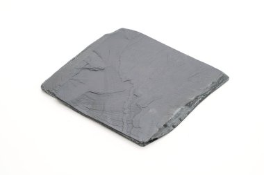 Beyaz arka plan üzerinde arduvaz levha