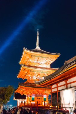 Kiyomizu-dera Tapınağı güzel mimari Kyoto.