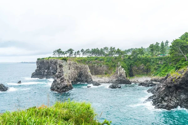 Jeju-do Oedolgae kaya (ünlü doğal landmark) Jeju Adası,