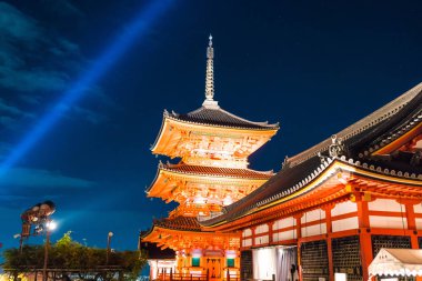 Kiyomizu-dera Tapınağı güzel mimari Kyoto.