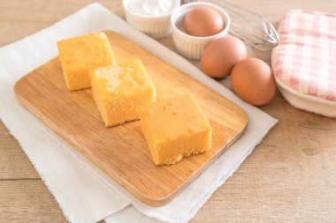 Ev yapımı turuncu kek