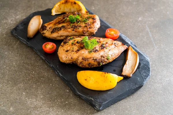 ızgara tavuk biftek