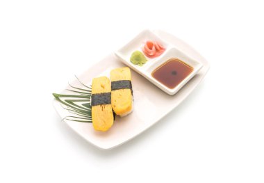 tatlı yumurta nigiri suşi - Japon gıda tarzı