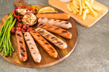 sebzeli ızgara sosis