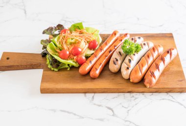 sebzeli ızgara sosis