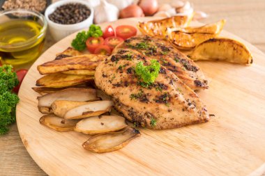 Sebzeli ızgara tavuk biftek 