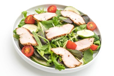 salata ızgara tavuk - sağlıklı gıda tarzı ile karıştırın