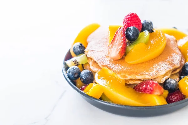 mix meyve ile gözleme