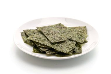 beyaz üzerine kurutulmuş yosun