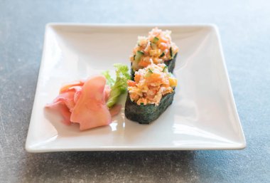 karışık sushi nigiri