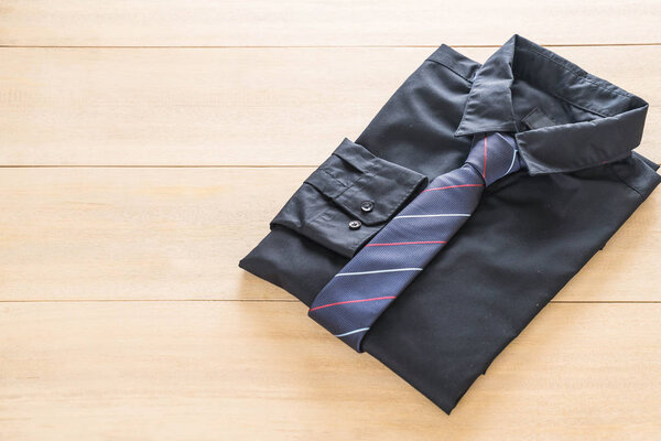 shirt with necktie