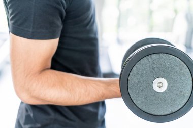 Yakın çekim el holding halter