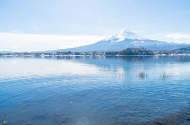 Dağ Fuji San Kawaguchiko Gölü.