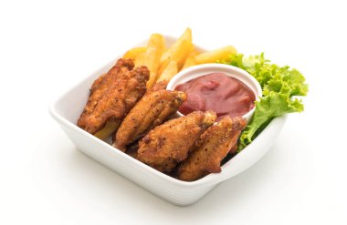 Kızarmış tavuk kanadı.