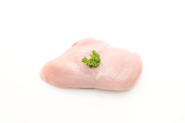 Taze çiğ tavuk filetosu.