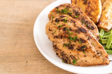 ızgara tavuk biftek 