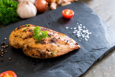 ızgara tavuk biftek